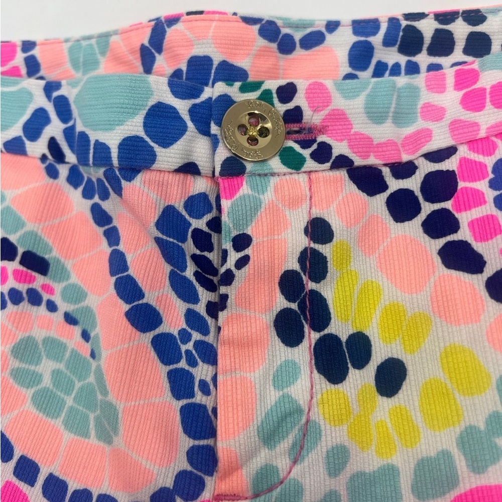 Colorful Patterned Women's Shorts - Picture 3 of 6